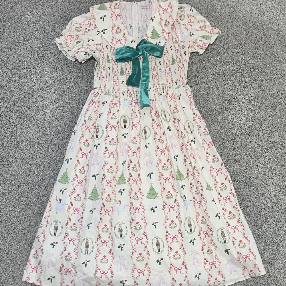 Ivy City Yuletide dress size XL